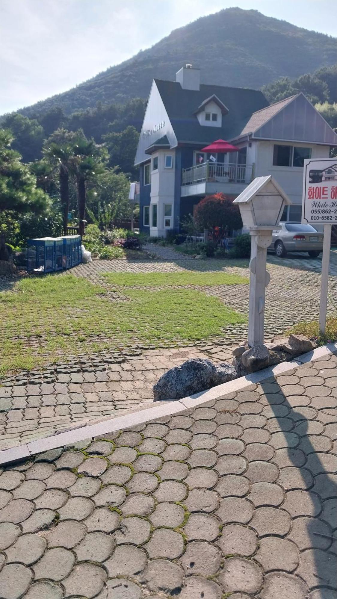 Hotel White House Namhae Exterior foto